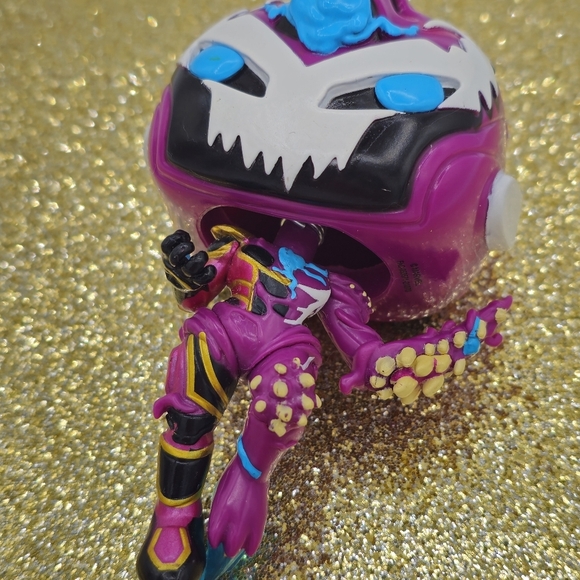 Funko POP! Spider-Man: Maximum Venom Venomized Ironheart #842 Vinyl Figure - Picture 3 of 7